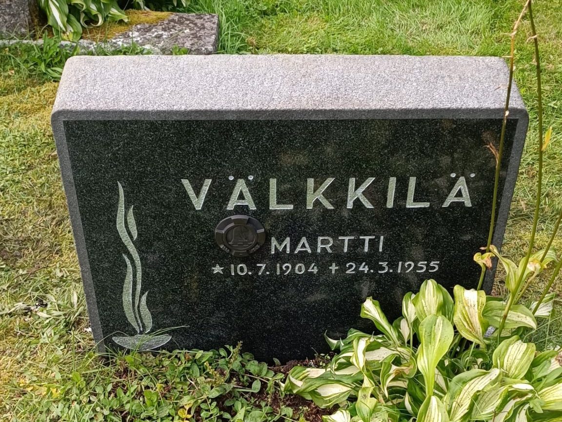 Hautakiven entisöinti